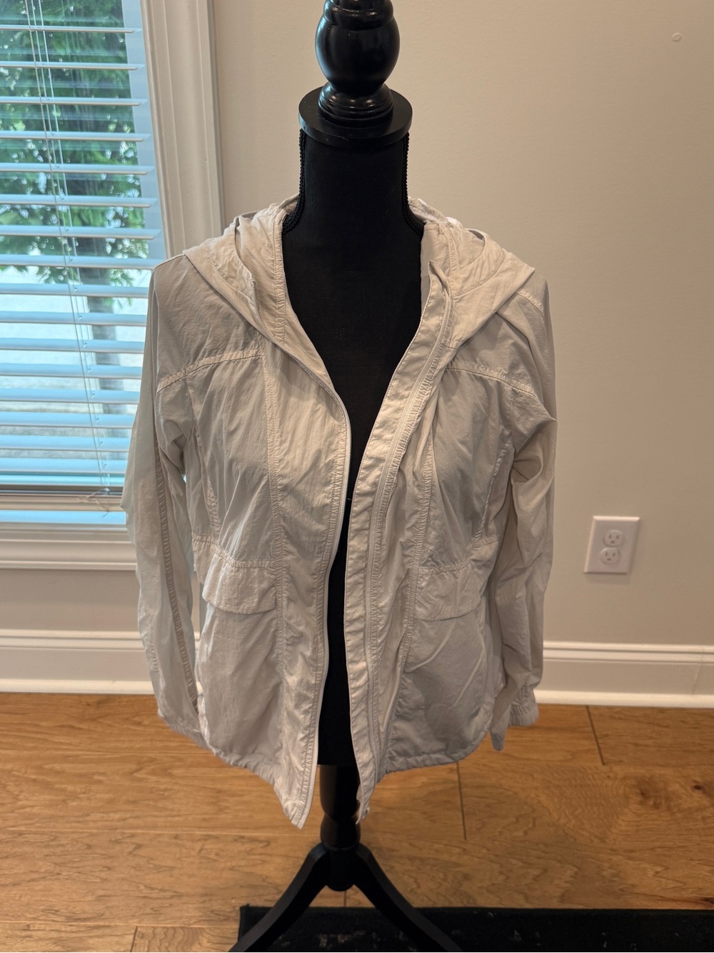 Light Vapor Jacket
